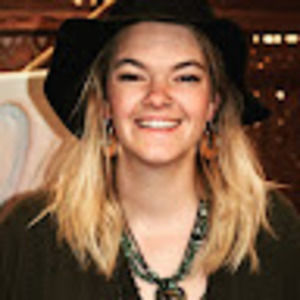 Meet your Posher, Amelia